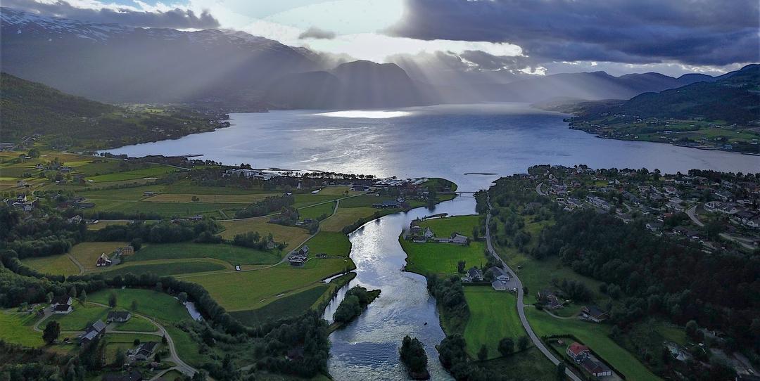 Bilde/illustrasjon om Sandane Utviklingslag